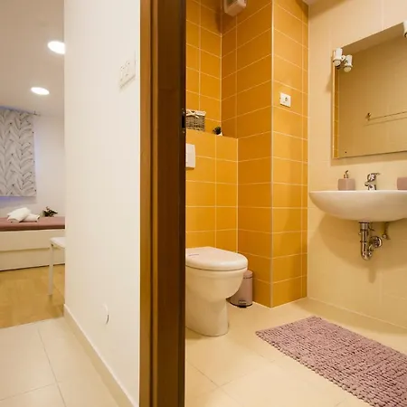 Luka Appartement *