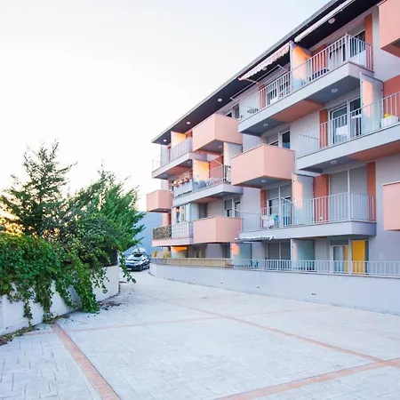 Apartment Luka *